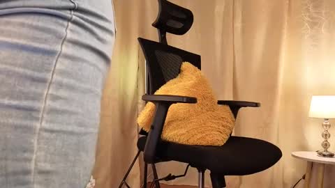 Sophia online show from 11.03.25