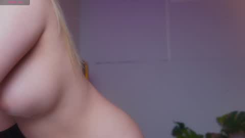 Sophia online show from 06.25.26