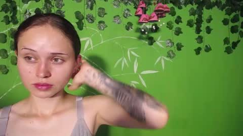 sophiamiller6 online show from 08.08.26