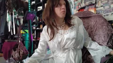 Sophie Satin1980 online show from 04.20.26