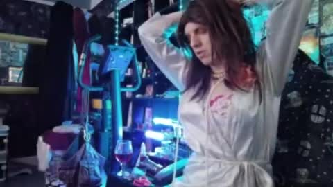 Sophie Satin1980 online show from 06.26.26
