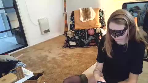 Snapshot of sophie_and_joost_luckydip chatting on 02.01.26 Sophie And Joost Luckydips Cam online show from 02.01.26