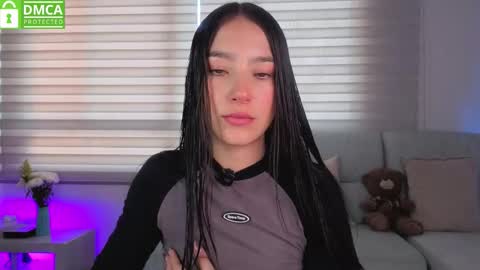 Sophie  online show from 12.01.25