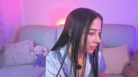 Sophie  online show from 04.26.26