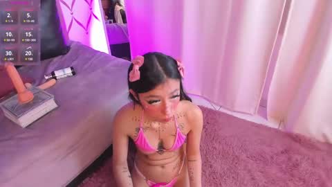 Sophie online show from 12.04.24