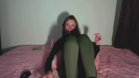 Snapshot of sophie_collins13 chatting on 02.09.25 Sophie online show from 02.09.25