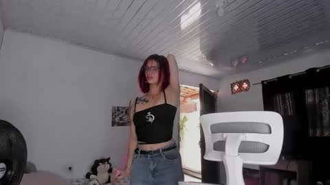 Snapshot of sophie_dolly_ chatting on 02.21.26 sophie doll online show from 02.21.26