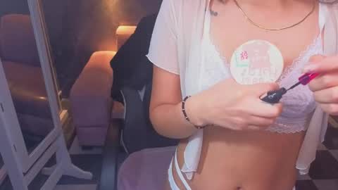 sophie_jones_b online show from 04.28.26