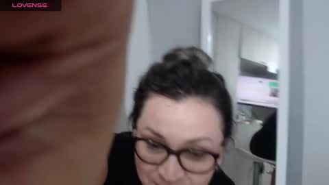 Snapshot of sophie_lopez1 chatting on 01.27.25 Sofa online show from 01.27.25