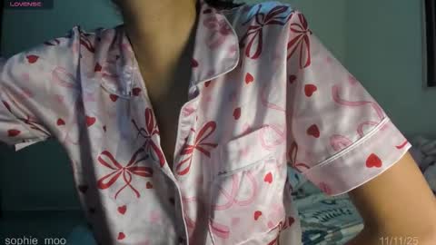 Sophie online show from 11.12.25