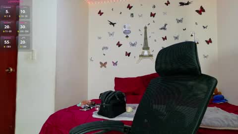 sophie_new25 online show from 04.30.26