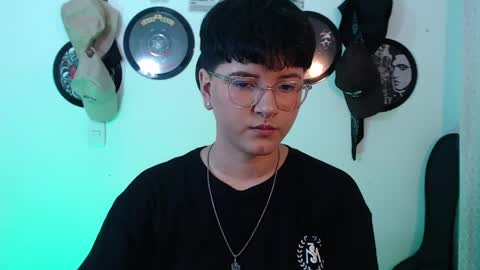 Snapshot of sophie_ross1 chatting on 04.07.26 sophie_ross1 online show from 04.07.26