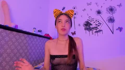 Sophie online show from 04.29.26