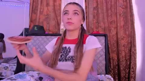 Sophie online show from 06.23.26