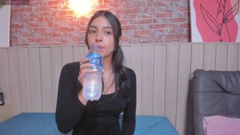 Sophie online show from 01.08.25