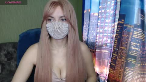 Sophie online show from 03.30.26