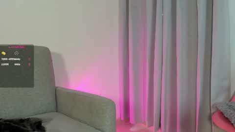 sophie  online show from 07.19.26
