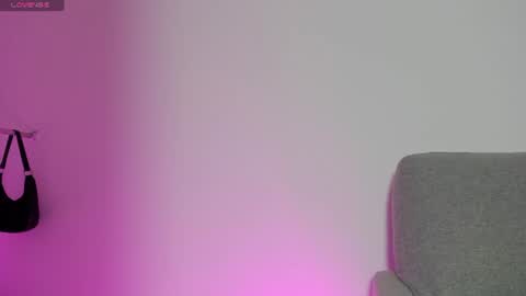 sophie  online show from 07.24.26