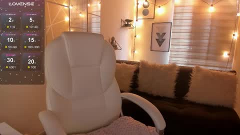 Sophie  online show from 02.13.26