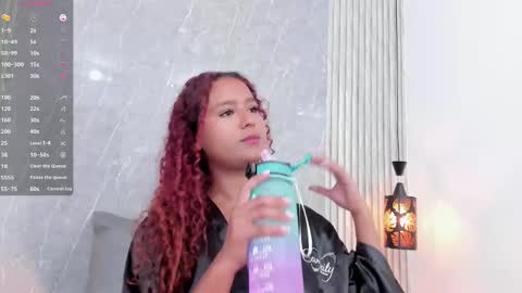 Snapshot of sophiee_velvet chatting on 02.21.25         online show from 02.21.25