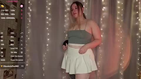 Sophie online show from 11.29.25