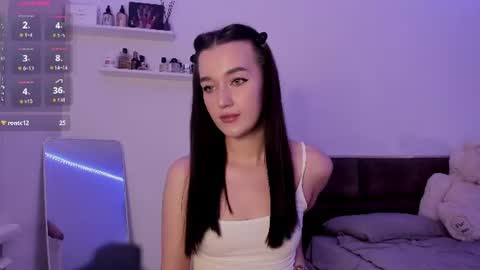 Sophie online show from 07.25.26