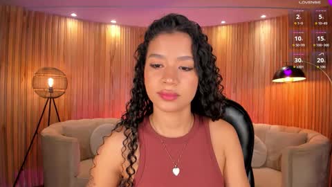 Snapshot of sophiehouston_ chatting on 09.28.25 Sophie Houston online show from 09.28.25