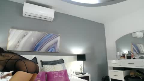 Sophie online show from 02.27.25