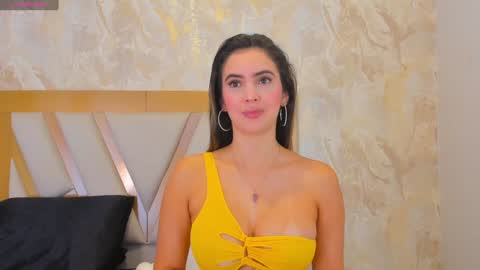 Snapshot of sophiekozlov chatting on 02.08.25 Sophie online show from 02.08.25