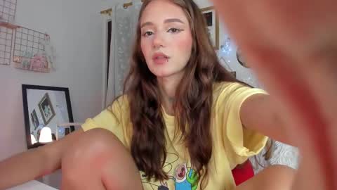 Snapshot of sophieluck chatting on 02.09.25 Sophie online show from 02.09.25