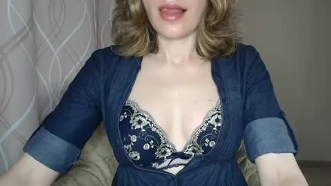 Sophiemisss online show from 05.08.26