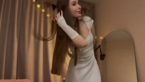 Snapshot of sophiephoria chatting on 12.07.24 Sophie Next stream 3 online show from 12.07.24