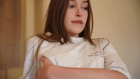 Snapshot of sophiephoria chatting on 01.14.26 Sophie Next stream 3 online show from 01.14.26