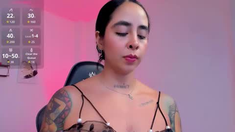 sophierooy online show from 11.08.25