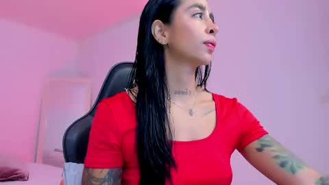 sophierooy online show from 04.30.26