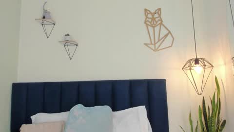 sophieturner_mg online show from 11.28.25