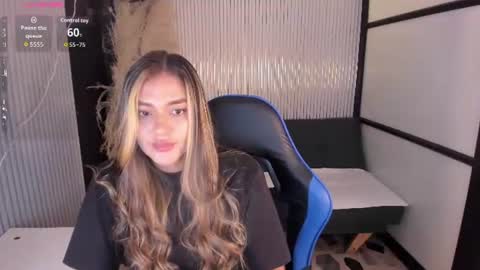 sophiewatson_ online show from 06.18.26