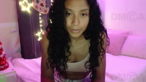 Sophia this is not my real name online show from 12.04.24