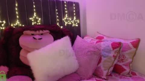 Sophia this is not my real name online show from 03.11.25