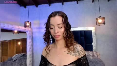 Snapshot of sophiia_gomezz_ chatting on 02.10.25 sophi online show from 02.10.25