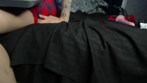 Snapshot of sophiia_gomezz_ chatting on 02.19.25 sophi online show from 02.19.25