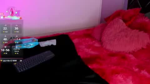 Snapshot of sophiia_gomezz_ chatting on 02.22.25 sophi online show from 02.22.25