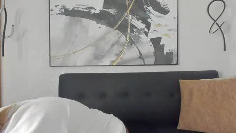 Sophi online show from 04.29.26