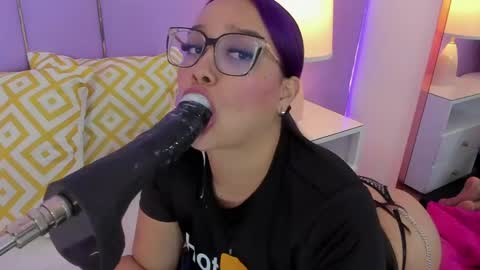 Sophy online show from 04.23.26