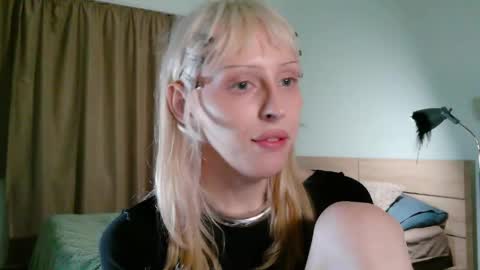 sora999999999 online show from 04.23.26