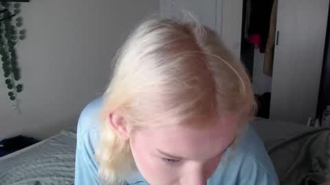 soska_albinosk online show from 12.02.25