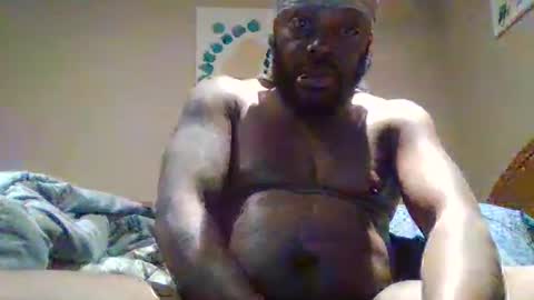 Snapshot of source1012 chatting on 02.12.25 source1012 online show from 02.12.25