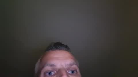 Snapshot of southboy2410 chatting on 11.09.25 southboy2410 online show from 11.09.25