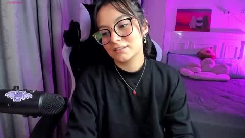 Lili online show from 01.26.25