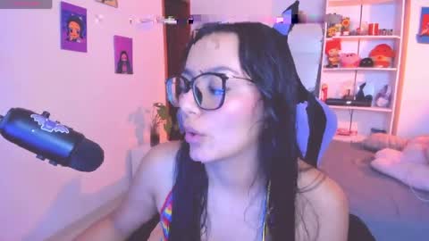 Lili online show from 04.23.26